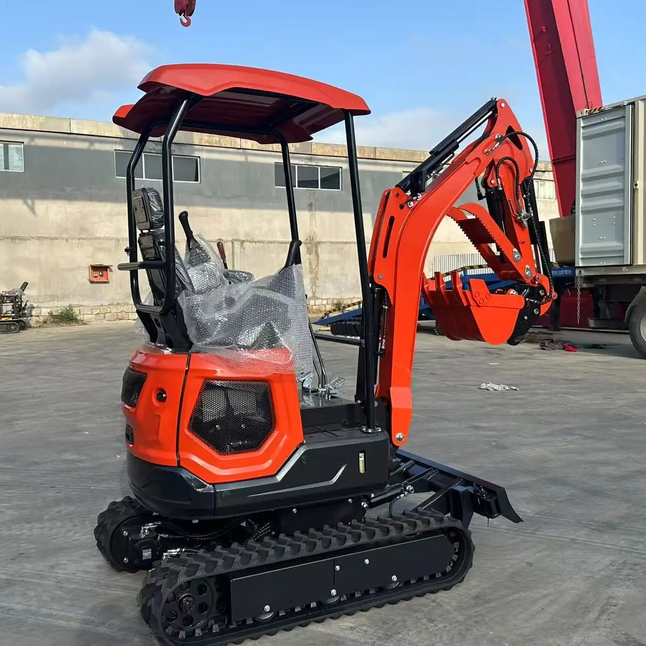 1.8-ton compact construction e - Heavy Equipment Landscaping のレビューと価格